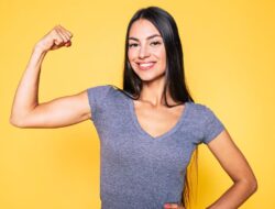 4 Makanan yang Harus Dikonsumsi untuk Menjadi Wanita yang Kuat!