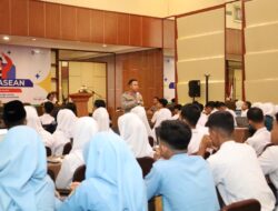 Siswa SMA Sukoharjo Diberi Pemahaman AI Lewat Pelatihan AI Ready ASEAN