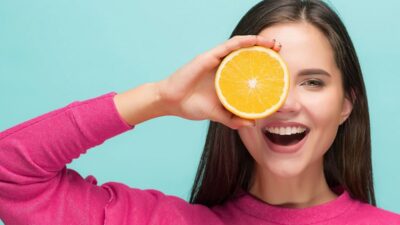 5 Makanan yang Perlu Dikonsumsi dalam Sehari untuk Kulit dan Rambut yang Menakjubkan