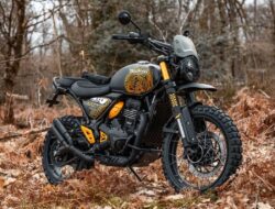 Penampakan Triumph Scrambler 400 Escape Hasil Kustom oleh FCR Original