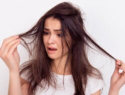 Saatnya Memperbaiki Kerusakan Rambut dengan Rahasia Ayurveda Ini!