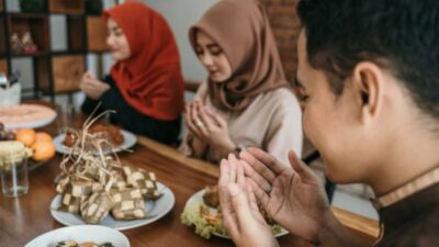 Yang Belum Tahu, Berikut Ini Enam Adab Makan Sesuai Sunah Rasul