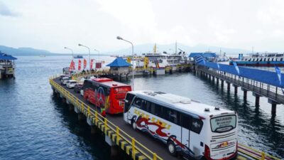 Sempat Terjadi Antrean Panjang hingga 7 Kilometer di Pelabuhan Ketapang, Ini Penyebabnya