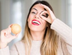 Dapatkan Kulit Bersih dan Cerah di Rumah dengan Bantuan Jus Kentang