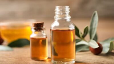 Perhatikan 3 Efek Samping Minyak Jojoba Ini Sebelum Anda Mulai Menggunakannya