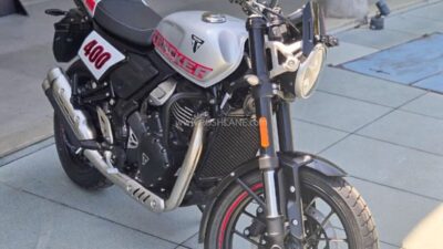 Memperkenalkan Triumph Tracker 400 2026 Terbaru, Cek Spesifikasi dan Harganya