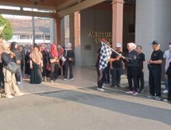 Penutup Rangkaian Dies Natalis ke-58, Univet Bantara Sukoharjo Gelar Jalan Sehat Keluarga