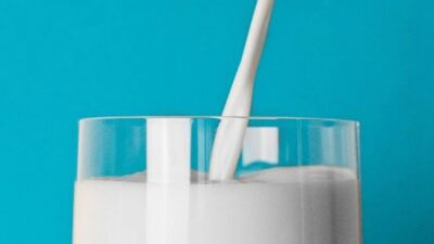 Kelola Berat Badan, Kadar Gula, dan Banyak Lagi hanya dengan Segelas Susu Hangat