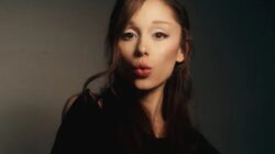 Ariana Grande Umumkan Album Baru ‘Petal’ dan Tetapkan Tanggal Rilis Juli