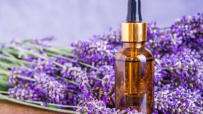 Buatlah “Face Mist” Lavender Ini di Rumah untuk Menyegarkan Kulit Anda