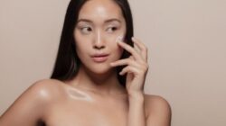 Dapatkan Kulit Bercahaya dengan Masker Wajah Buatan Sendiri dengan Malai dan Blueberry