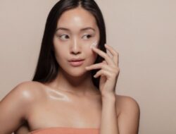 Dapatkan Kulit Bercahaya dengan Masker Wajah Buatan Sendiri dengan Malai dan Blueberry