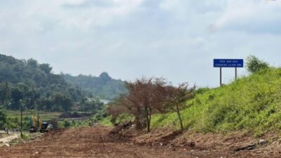 Tingkatlan Konektivitas Kota Salatiga, Kementerian PU Bangun Akses Tol Pattimura