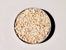 6 Cara Mengejutkan Menggunakan Oat untuk Kulit Cantik dan Rambut Indah