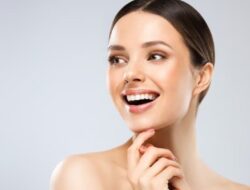 Mencuci Muka dengan Air Beras Selama Dua Minggu dan Dapatkan Kulit Impian Anda