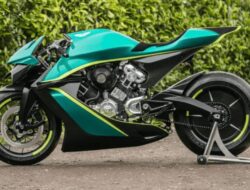 Aston Martin Brough Superior AMB 001 Pro Terdengar Sangat Indah