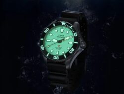 Timex Luncurkan Jam Tangan Deepwater Meridian 300 dengan Casing Titanium dan Ketahanan Air 300m