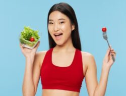 Konsumsi Air Anda dengan 6 Makanan Super yang Menghidrasi untuk Meningkatkan Kesehatan