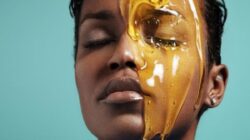 5 Masker Wajah Madu Buatan Sendiri Ini Dijamin akan Memberikan Hasil Ajaib pada Kulit Anda