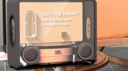 JBL Luncurkan Speaker Lirik Mengambang Vienna dengan Layar 18,5 Inci dan Suara 100W