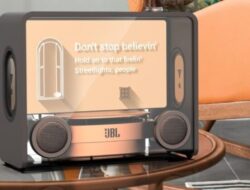 JBL Luncurkan Speaker Lirik Mengambang Vienna dengan Layar 18,5 Inci dan Suara 100W