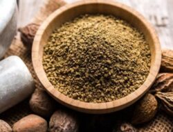 4 Alasan Mengapa Triphala dari India adalah Tonik Ajaib yang Anda Butuhkan untuk Menurunkan Berat Badan