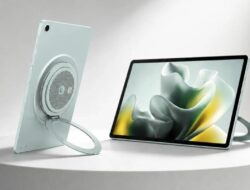 Moto Pad 70 Groove Diluncurkan dengan Sistem 9 Speaker JBL dan Penyangga Terintegrasi