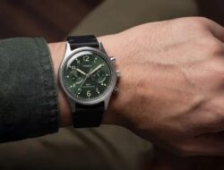 Timex Meluncurkan Dua Model MK1 Chronograph Baru dengan Dial Sunray dan Tali Kulit