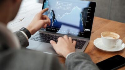 Yang Belum Tahu, Berikut Ini Hukum Zakat Saham Dalam Islam