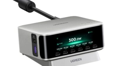 Ugreen Meluncurkan Charger Desktop 300W Baru dengan Delapan Port dan Layar 3 Inci