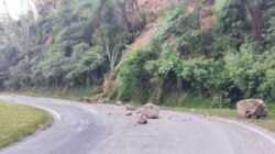 Tangani Longsoran Pasca Gempa NTT, Kementerian PU Kerahkan Alat Berat