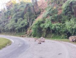 Tangani Longsoran Pasca Gempa NTT, Kementerian PU Kerahkan Alat Berat