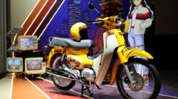 Memperkenalkan New Honda Super Cub Tokyo 80s, Hadirkan Kembali Nuansa City Pop, Cek Harganya