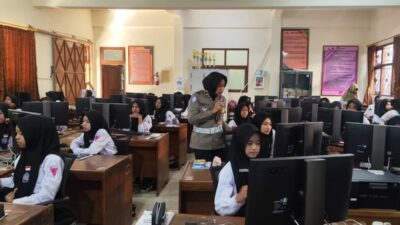 Gandeng Senopati Academy, Polres Sukoharjo Beri Pelatihan AI ke Pelajar