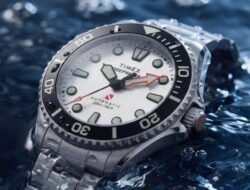 Timex Meluncurkan Jam Tangan Otomatis Deepwater Meridian 200 HEV dengan Kristal Safir dan Bezel Keramik