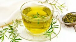 Sejumlah Manfaat Kesehatan Teh Rosemary yang Menjadikannya Minuman Istimewa di Pagi Hari