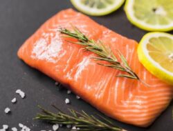 Cek di Sini, Berikut Ini 10 Manfaat Kesehatan Salmon