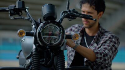 Memperkenalkan Suzuki GN160 Model 2027, Motor “Naked” Klasik 162cc yang Dilengkapi ABS, Segini Harganya