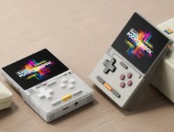 Ayaneo Meluncurkan Perangkat Genggam Retro Konkr Pocket Block dengan Layar 4:3 dan Android 12