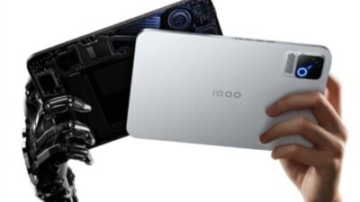 iQOO Pad Ultra Meluncur dengan Layar OLED 8,8 Inci 165Hz, Chip SD 8 Elite Extreme Gen 6, dan Baterai 9020mAh