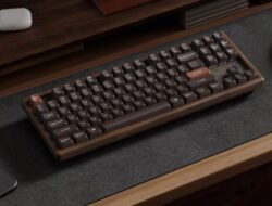 Keychron K8 HE All-Wood Special Edition Meluncur dengan Casing Kayu Walnut, Segini Harganya