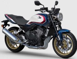 Memperkenalkan Honda CB500 SUPER FOUR Baru dengan Skema Warna “Tricolor”, Segini Harganya