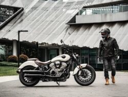 Benda Dark Flag 950 Hadirkan Tenaga V4 109bhp pada Motor Cruiser
