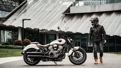 Benda Dark Flag 950 Hadirkan Tenaga V4 109bhp pada Motor Cruiser