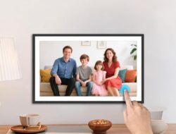 XElectron Meluncurkan Bingkai Foto Pintar 15,6 Inci dengan Layar Sentuh Full HD dan Fitur Berbagi Foto Jarak Jauh