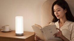Xiaomi Meluncurkan Mijia Bedside Lamp 3 dengan Tingkat Kecerahan 1–570 Lumen, Pengaturan 16 Juta Warna, serta Kontrol Melalui Gestur dan Suara