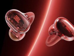 JBL Meluncurkan Soundgear Clips Edisi Spesial “Tourmaline Red” dengan Diafragma Berlapis Titanium
