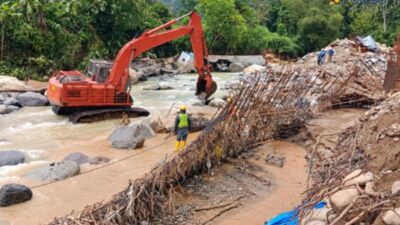 Dampak Banjir di Kota Padang, Kementerian PU Tangani Sejumlah SPAM di Kota Padang, 6.000 SR Kembali Terlayani